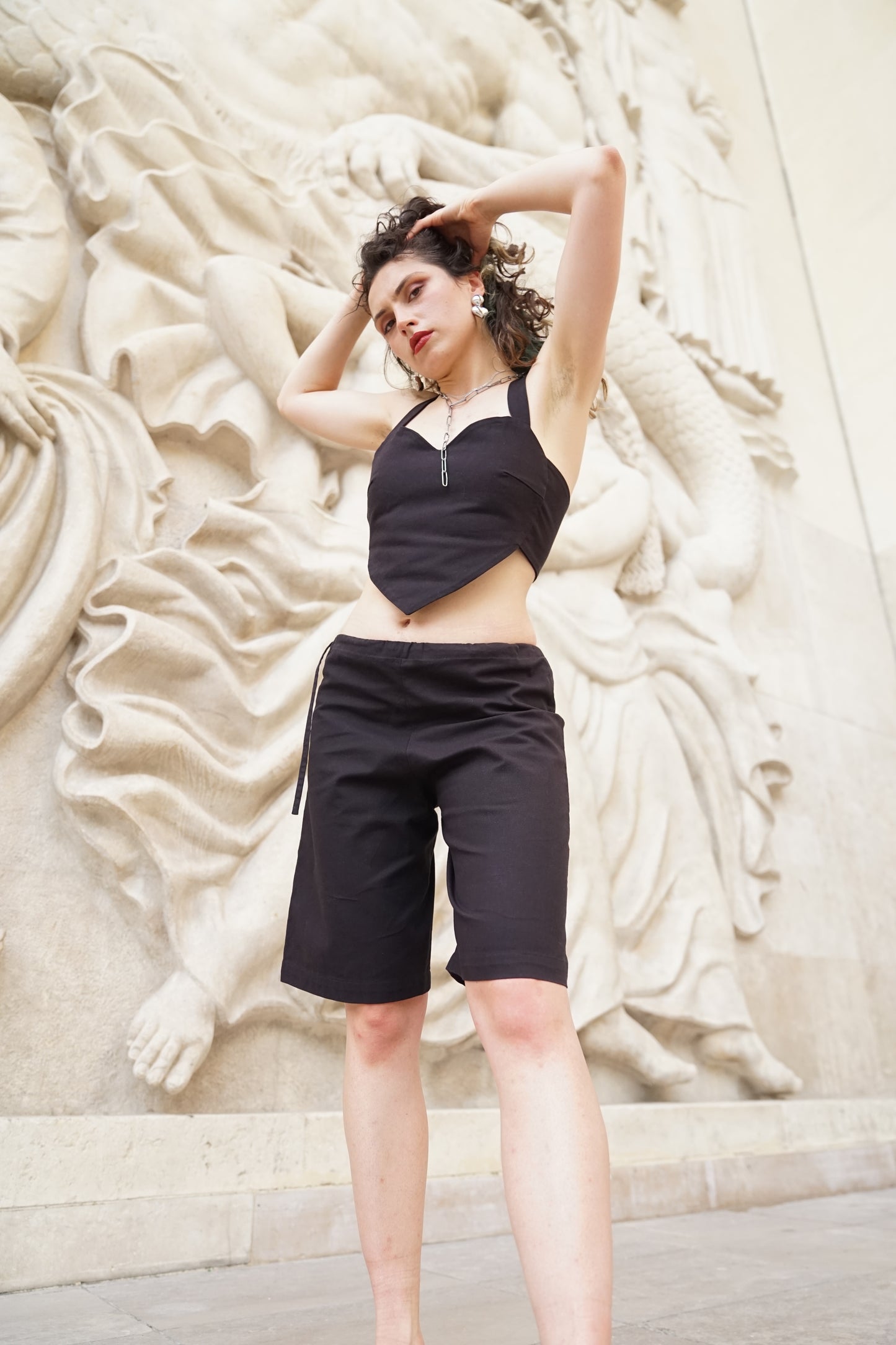 Le short Lou noir en coton bio