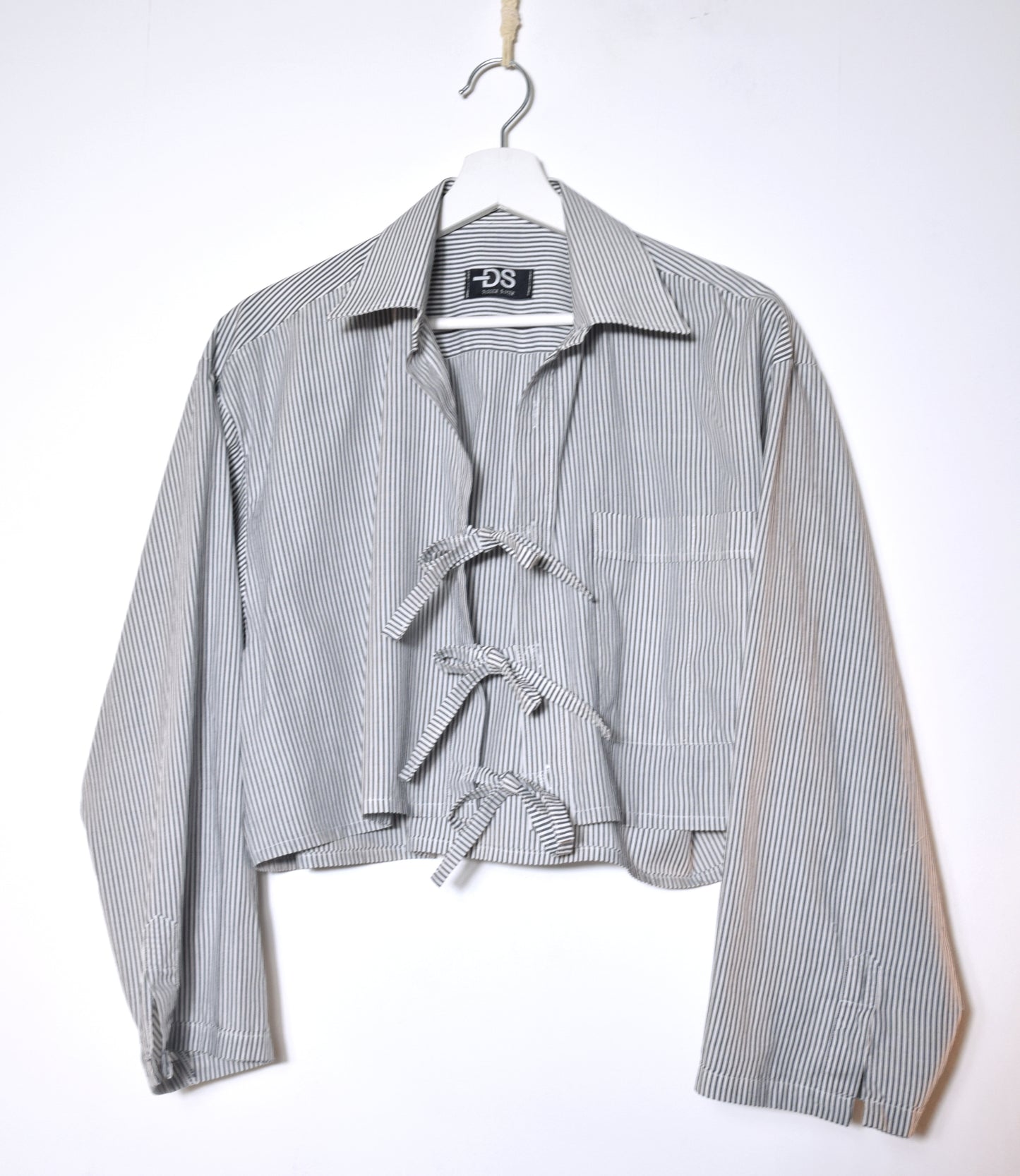 La chemise May à rayures gris/blanc