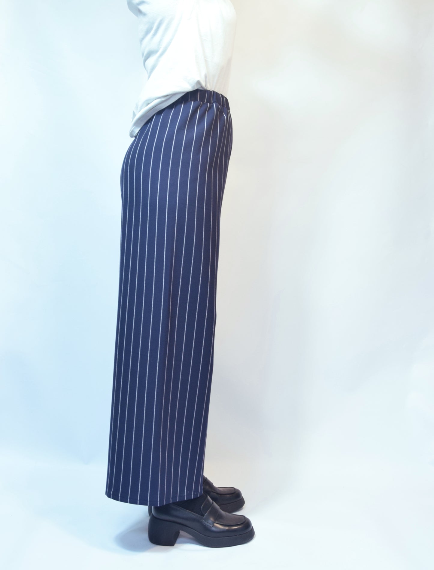 Le pantalon Ertha à rayures