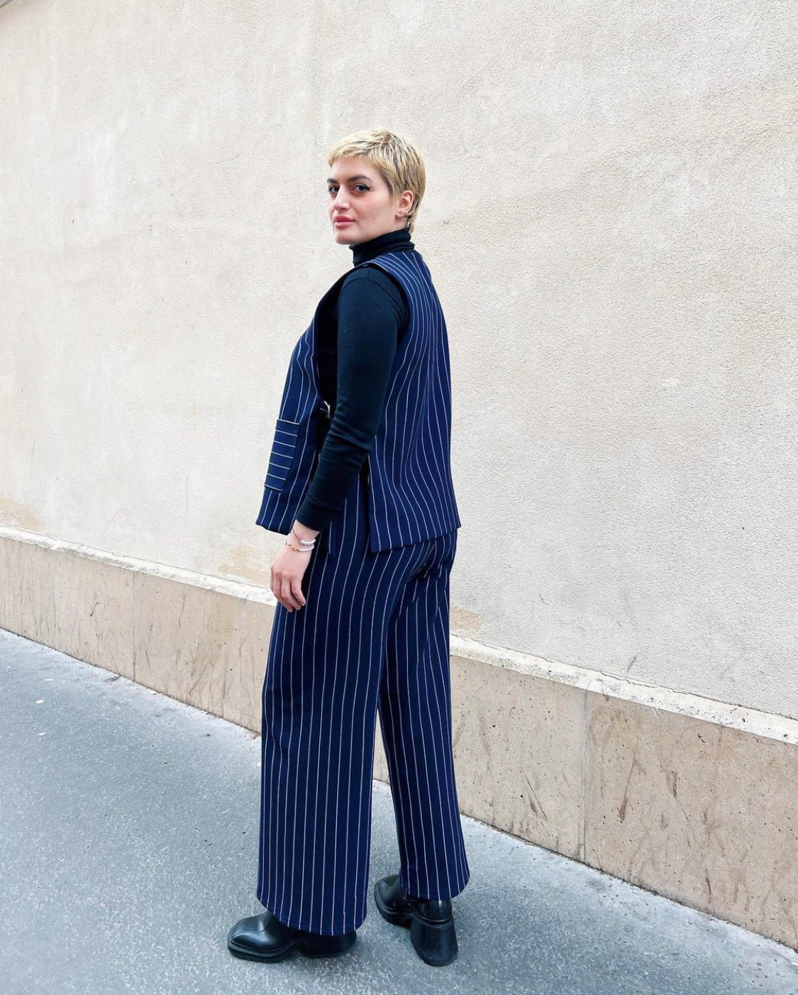 Le pantalon Ertha à rayures