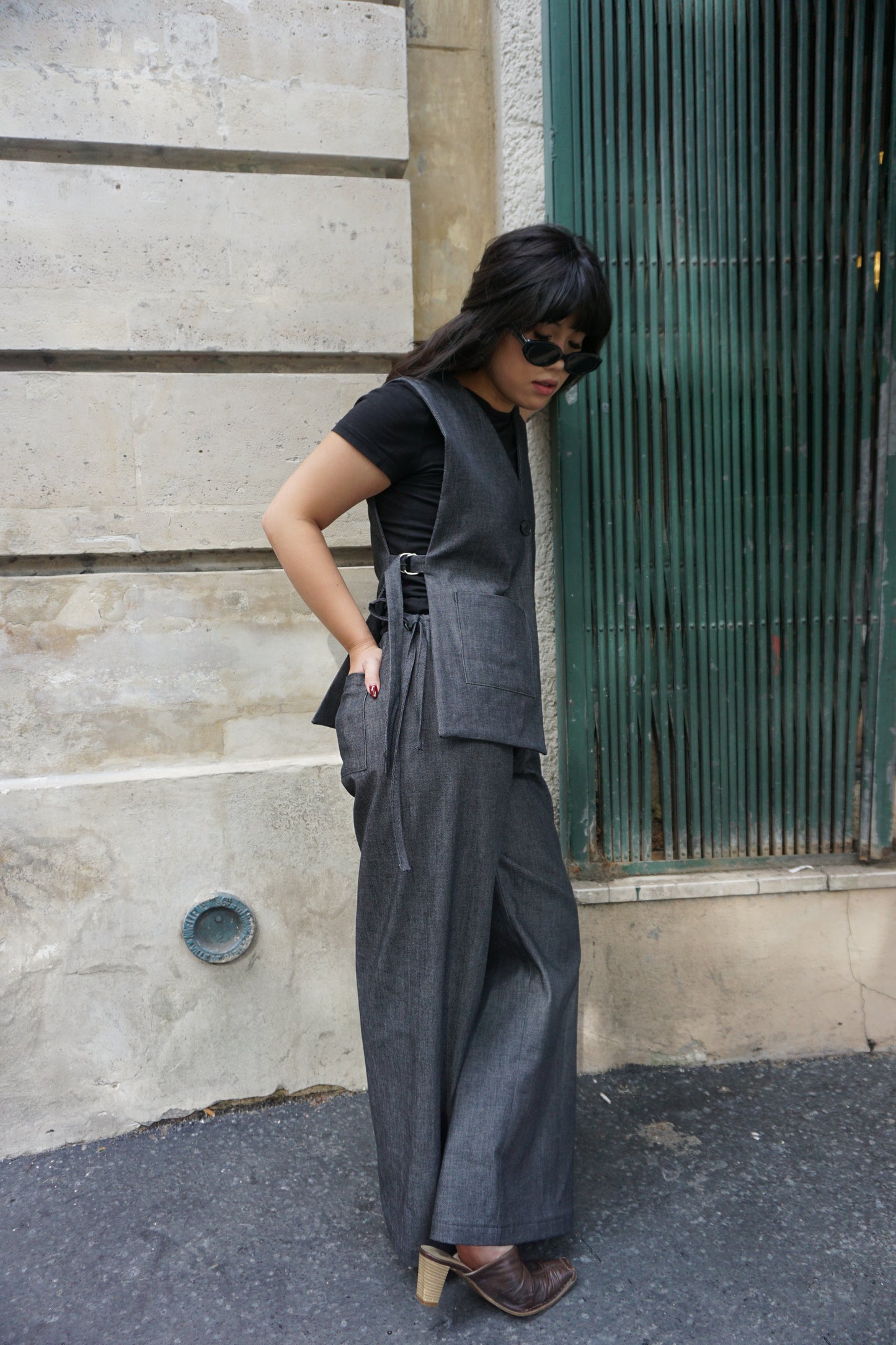 La veste Ertha en denim gris foncé