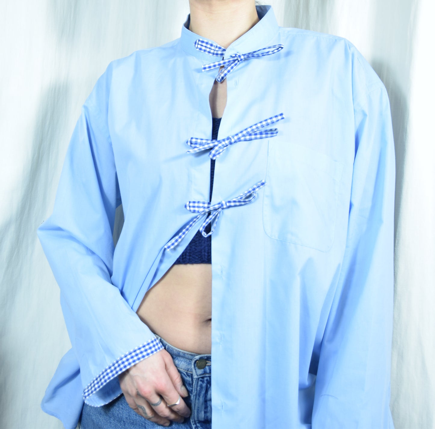 The sky blue June shirt