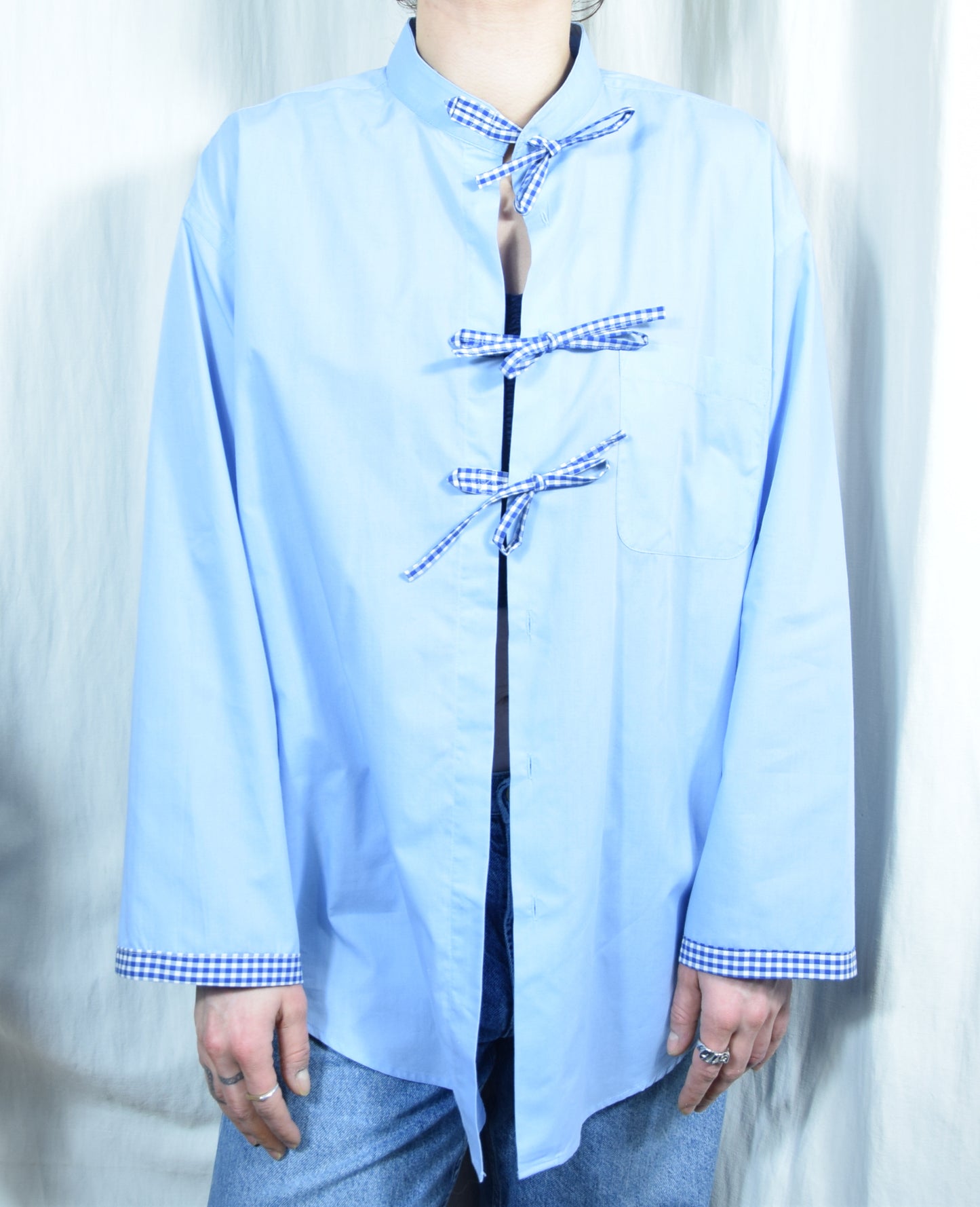 The sky blue June shirt